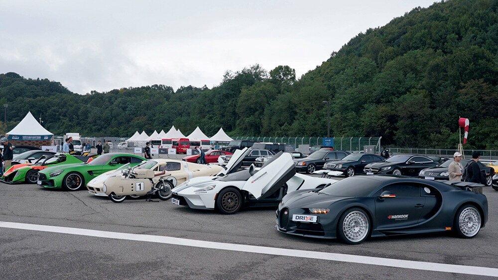 peaches_run_universe_행사_장면