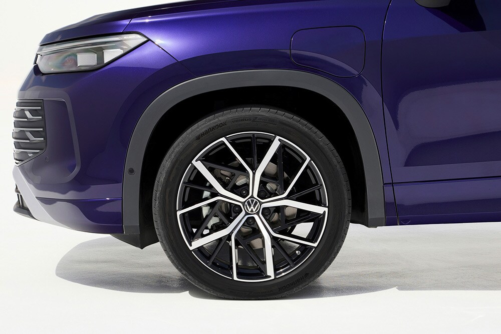 벤투스_에보_suv_장착_타이론_차량_이미지